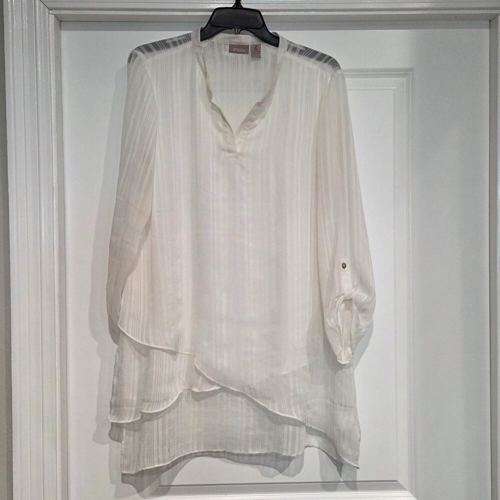 Women's Size 2 Chico's Tunic Blouse Top Sheer